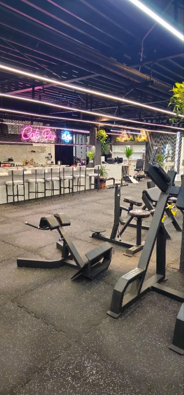 باشگاه آرتا فیتنس شعبه والفجر 3