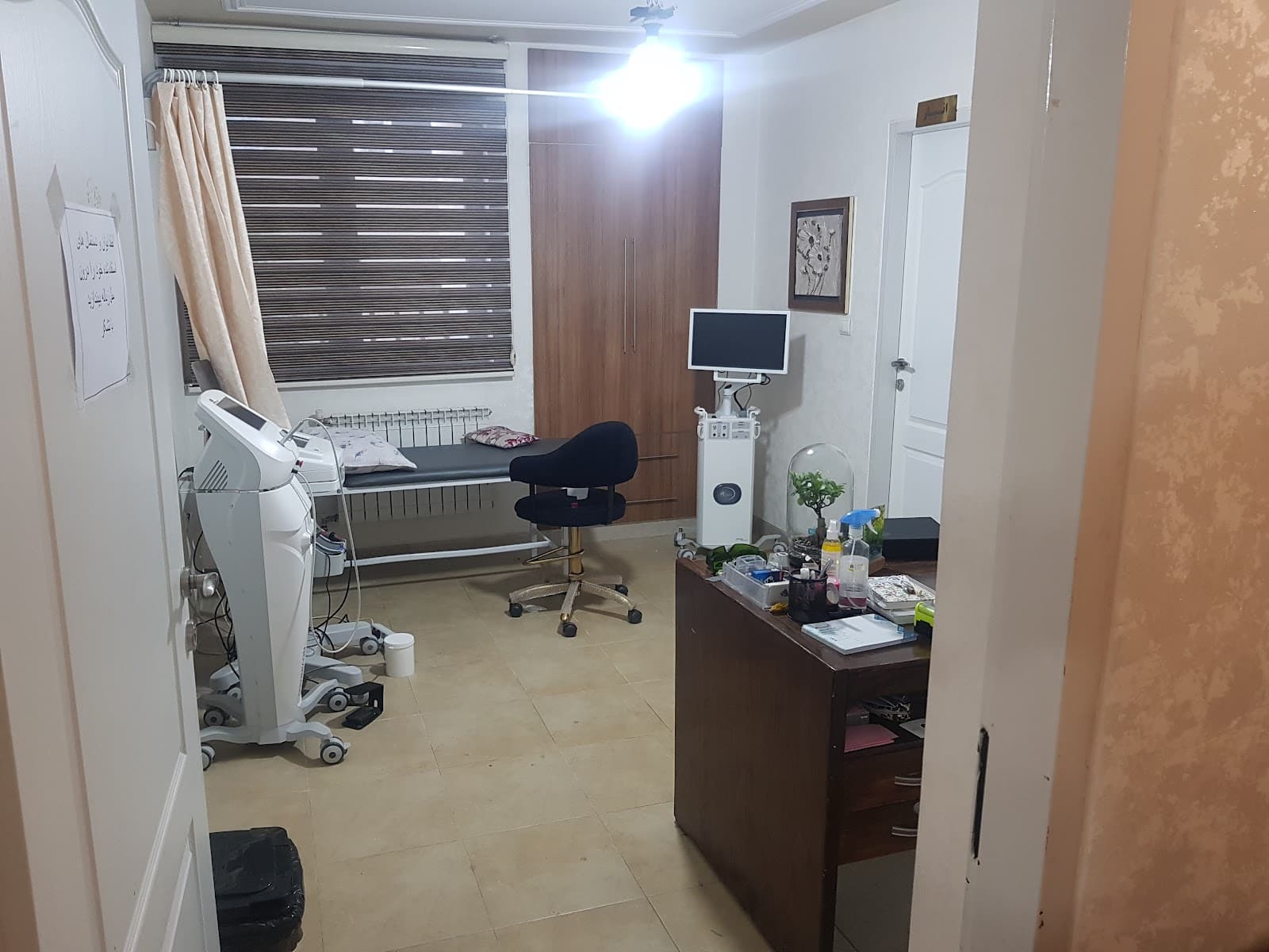 کلینیک فيزيوتراپي آسام 2