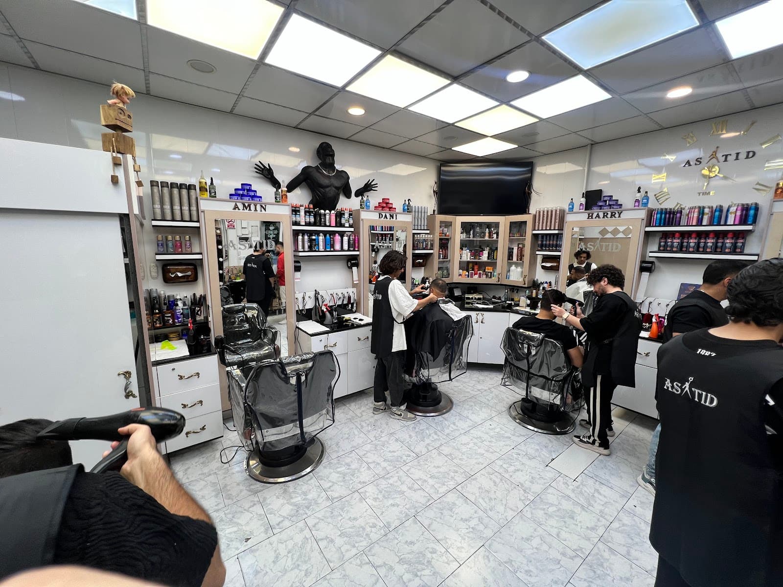 Asatid barbershop 4